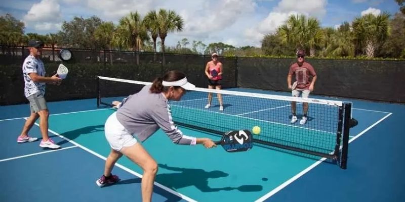 Luật chơi pickleball chi tiết người mới cần nắm rõ